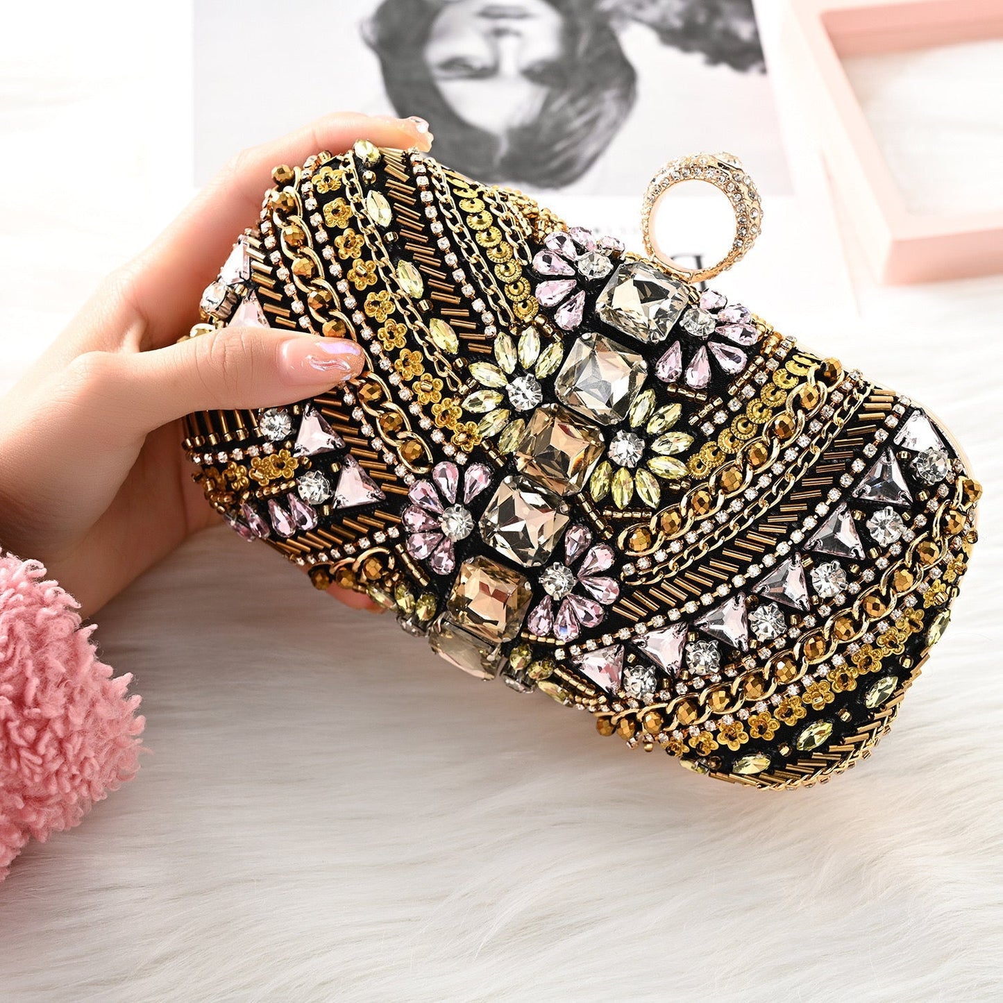 Yuri Beaded Clutch Bag